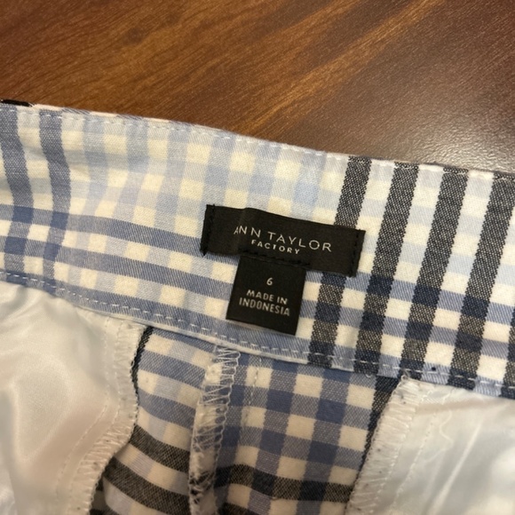 🍁SALE🍁ANN TAYLOR FACTORY Plaid Pants size 6 - Picture 3 of 9